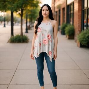 Sweet Claire Rose Floral Flowy Halter Top - Size Large